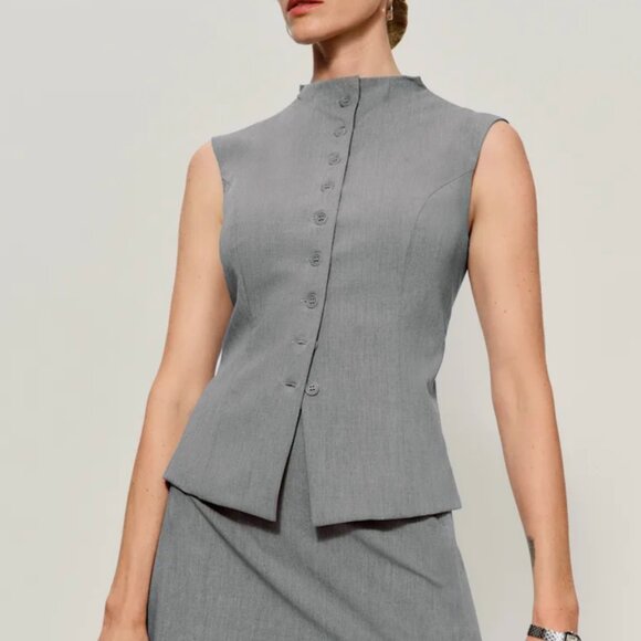 Reformation Tops - Reformation Lottie Vest Grey - Size S